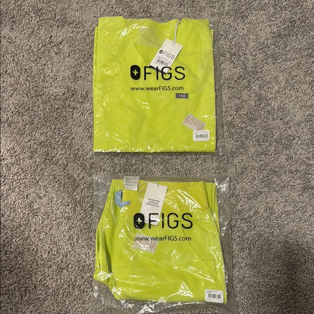 FIGS Neon Yellow Scrub Set